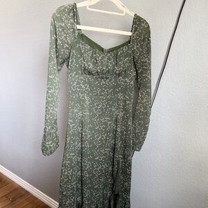 Lulu's Green Floral Maxi Dress